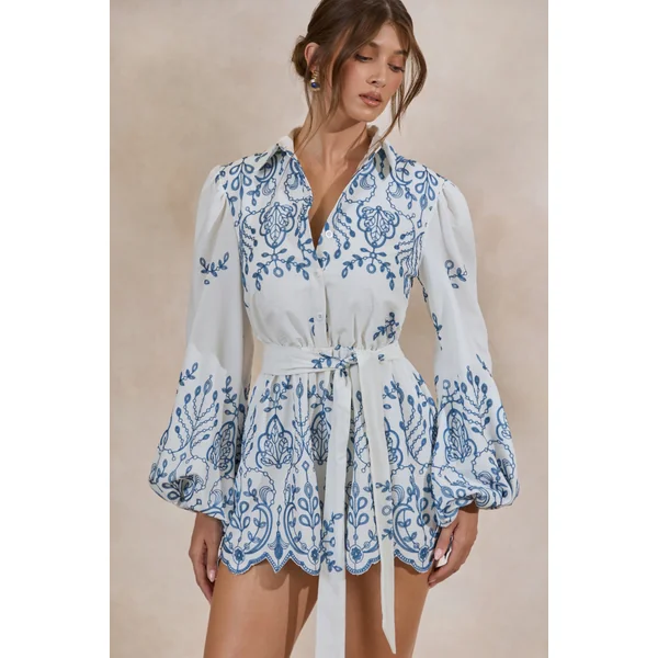 Adria | Combishort à col chemise en broderie anglaise à imprimé floral blanc et bleu
