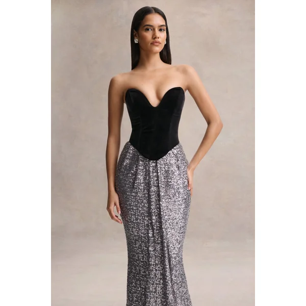 Aeris | Robe longue en velours noir et sequins argentés à décolleté plongeant
