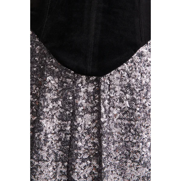 Aeris | Robe longue en velours noir et sequins argentés à décolleté plongeant