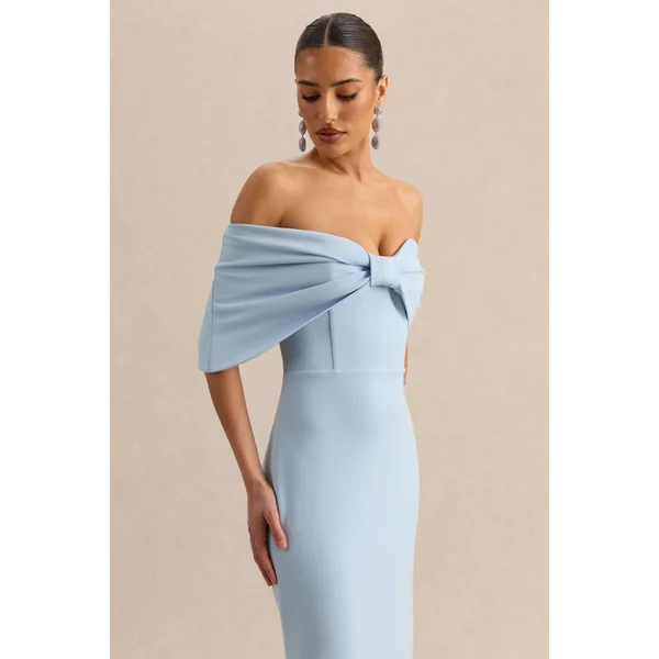 Agatha | Robe longue bleu poudré à encolure Bardot avec nœud