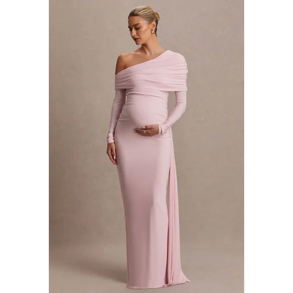 Amara | Robe longue de maternité rose poudré à encolure asymétrique avec détail de ceinture