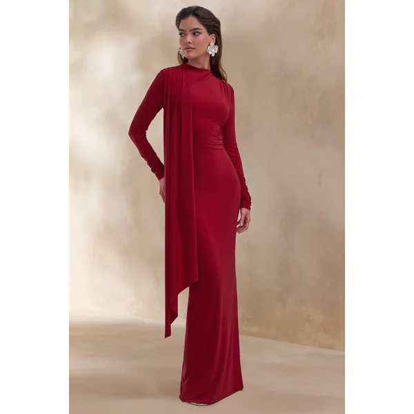 Amaria | Robe longue rouge à encolure haute et détail écharpe