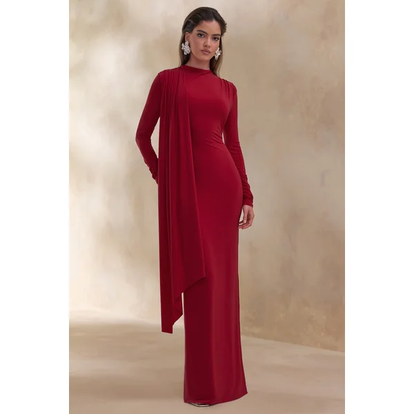 Amaria | Robe longue rouge à encolure haute et détail écharpe
