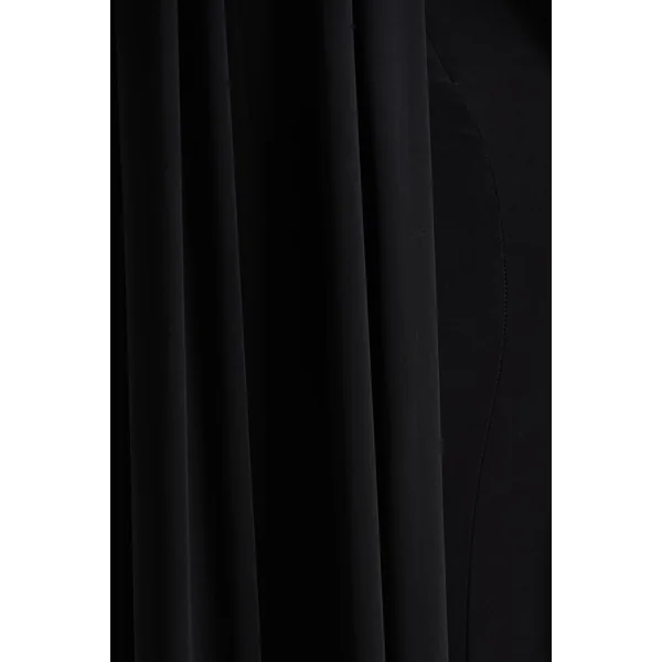 Amour | Robe longue noire à col montant avec détails cape en tulle