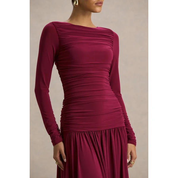 Aniyah | Robe longue bordeaux à col montant avec détails froncés
