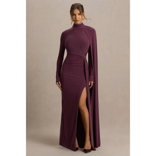 Anticipation | Robe longue bordeaux à encolure haute avec fente avant et détails froncés