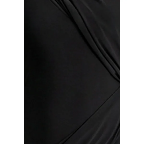 Aphra | Robe longue noire à col montant et manche cape