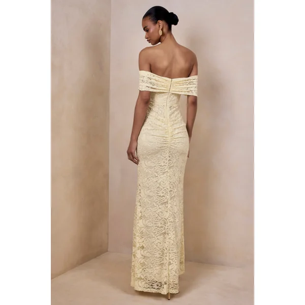 Aries | Robe longue en dentelle citron à décolleté bardot avec détails froncés