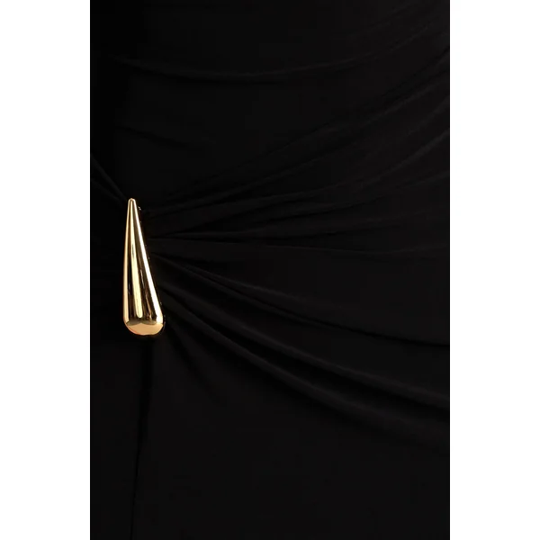 Arlena | Robe longue noire à col montant et drapé croisé