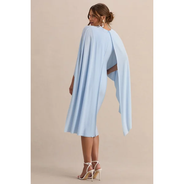 Arwen | Robe de grossesse mi-longue bleu poudré à encolure ronde avec détail de cape