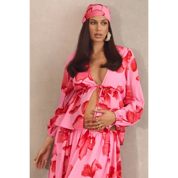 Asella | Top de maternité rose en chiffon à imprimé floral avec décolleté plongeant et lien à nouer sur le devant