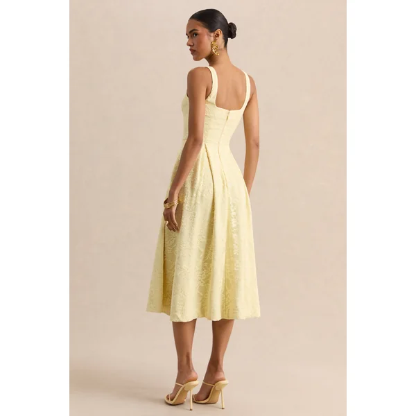 Ashmara | Robe mi-longue en dentelle citron à encolure carrée