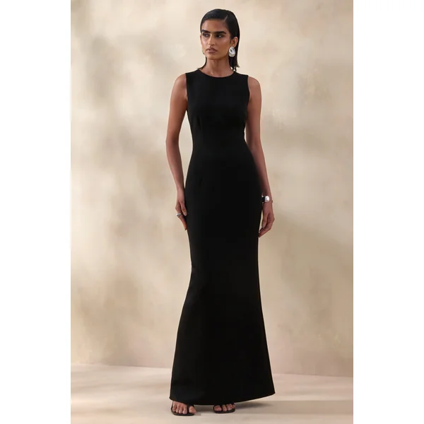 Astrelle | Robe longue noire à col rond