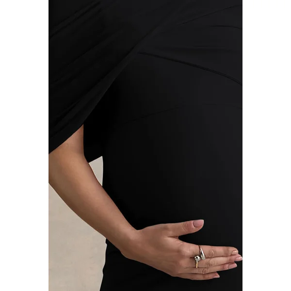 Augustina | Robe de maternité noire mi-longue avec cape
