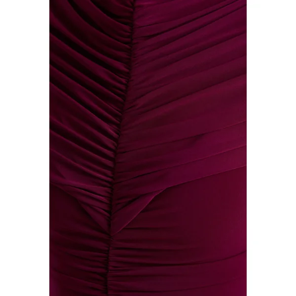 Azaria | Robe longue bordeaux à col montant et détails froncés