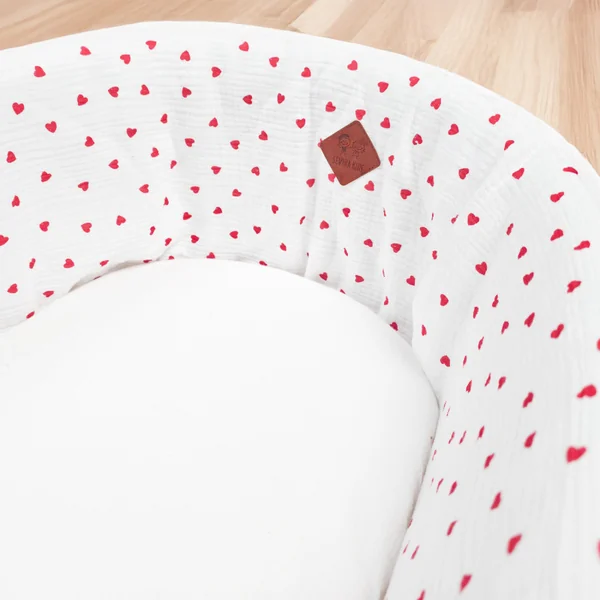Baby moses basket with mattress, cover and fitted sheet, Lovio