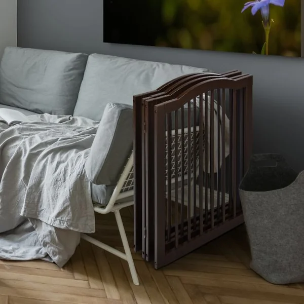 Barrière de Sécurité pour Animaux Barrière pour Chien 4 Panneaux Facile à Installer en Bois de Pin 204x1,7x61cm Marron