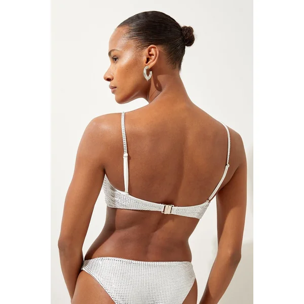 Bas de bikini orné à motif rosette premium