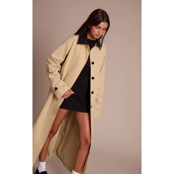 Beige Manteau Long Matelassé À Col Capitonné