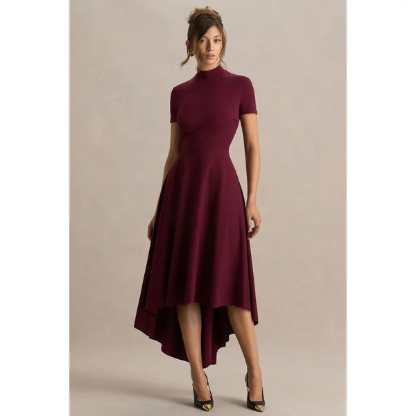 Bellona | Robe mi-longue bordeaux à col montant et ourlet asymétrique