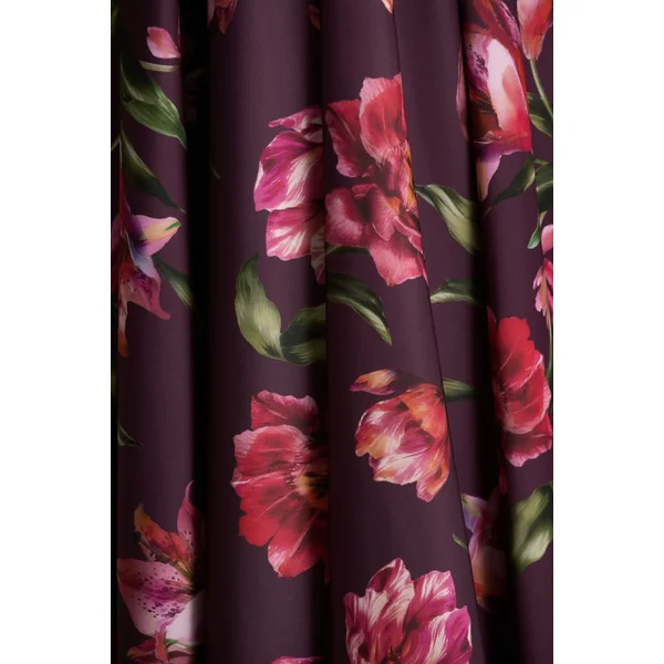Berta | Robe mi-longue bordeaux à col carré avec imprimé floral