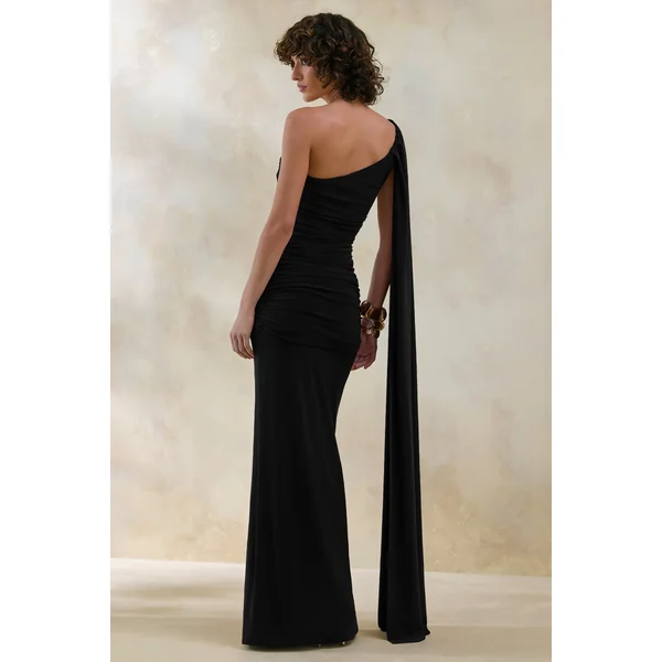 Bettine | Robe longue noire à encolure asymétrique avec manche cape