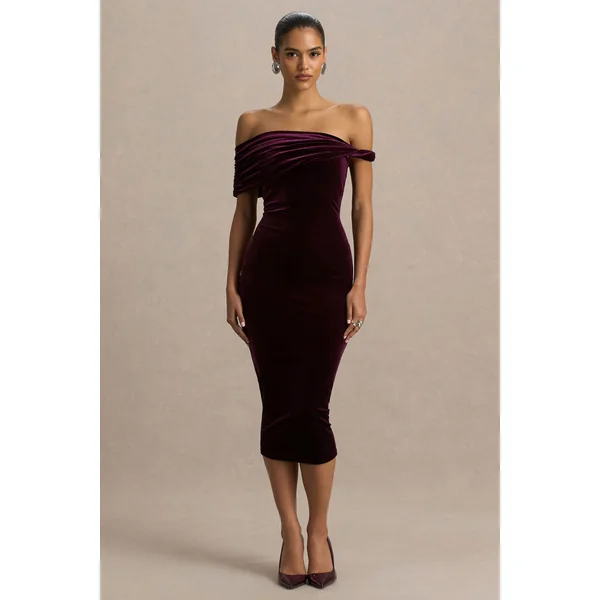 Billie | Robe mi-longue en velours bordeaux à encolure bardot avec manche torsadée