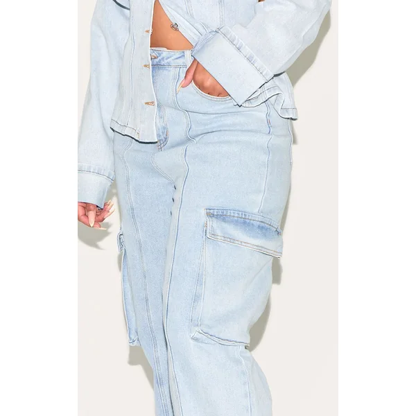 Bleu Clair Jean Cargo Taille Haute En Denim Stretch Shape Avec Ourlets Retroussés