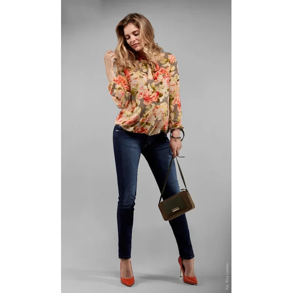 Blouse de grossesse fleurie douce comme de la soie - Reste 1L