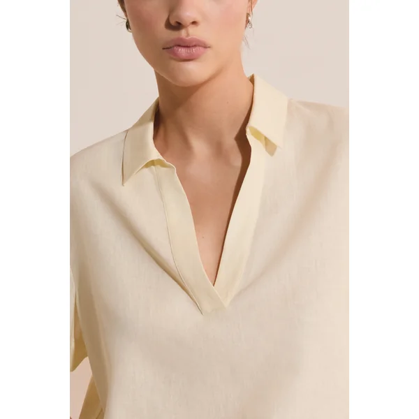 Blouse à manches courtes en lin mélangé
