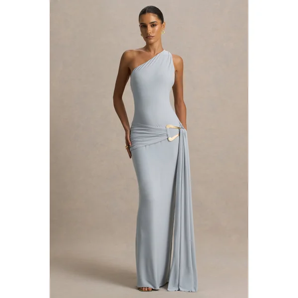 Bonnie | Robe longue bleu clair à encolure asymétrique et détails froncés