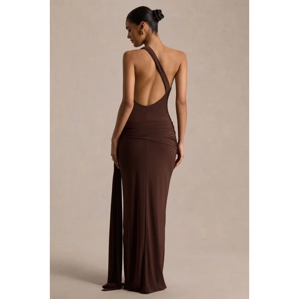 Bonnie | Robe longue brune à encolure asymétrique avec détails froncés