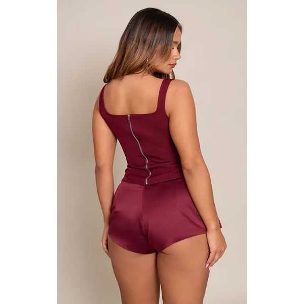 Bordeaux Top Corset Long À Encolure Carrée Et Finitions En Dentelle Shape