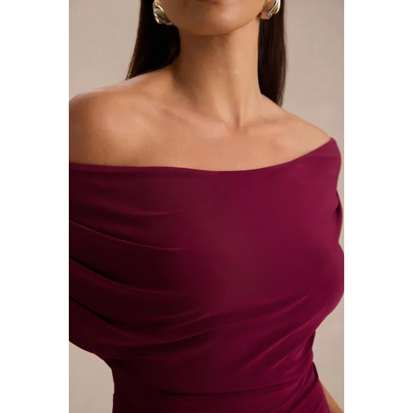 Bowden | Robe longue couleur baie à encolure bardot