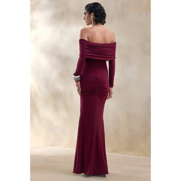 Brisea | Robe longue bordeaux à encolure bardot
