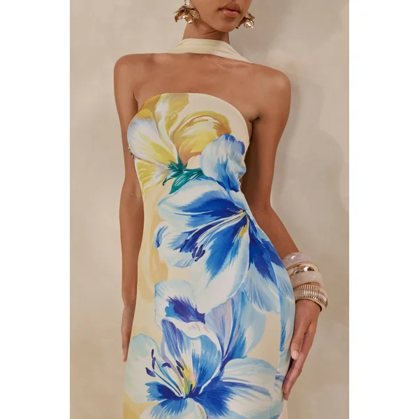Brooke | Robe longue citron à imprimé floral bleu et encolure bandeau avec écharpe