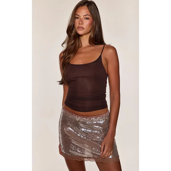 Café Au Lait Mini-jupe À Détails De Sequins Et Dentelle