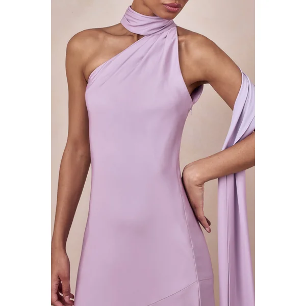 Cara | Robe longue en satin lilas à encolure haute