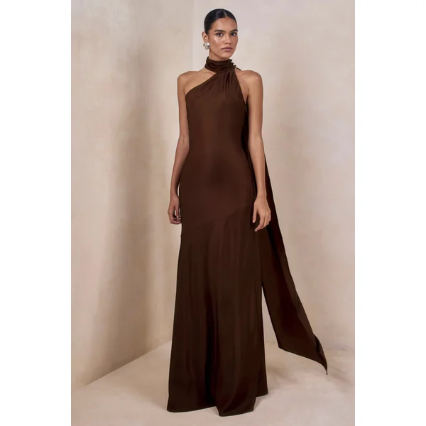 Cara | Robe longue en satin mat marron à encolure haute