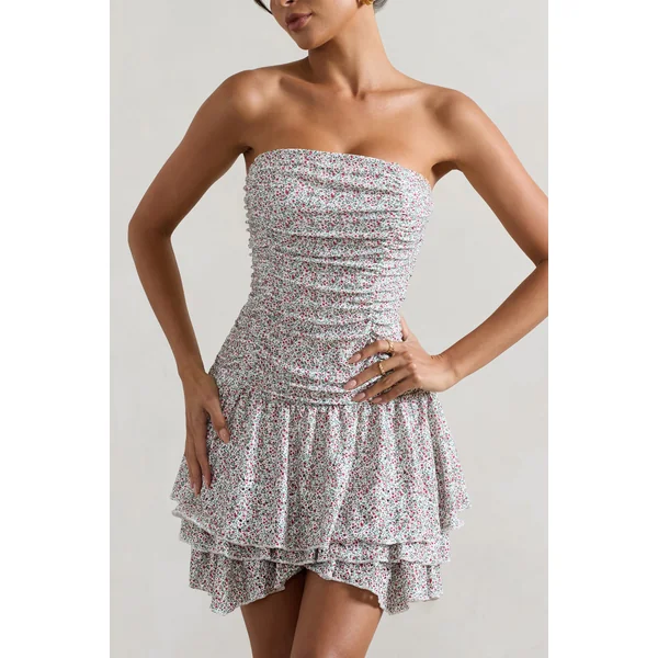 Casena | Mini-robe sans bretelles à ourlet et volants rouge et blanc