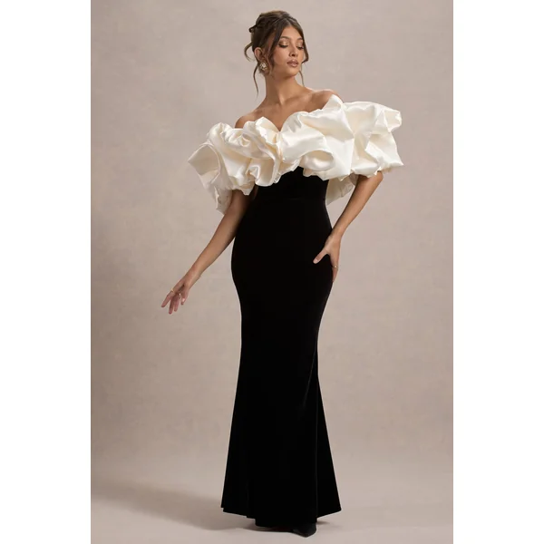 Cecily | Robe Longue Bardot en Velours Noir avec Finitions en Satin à Volants
