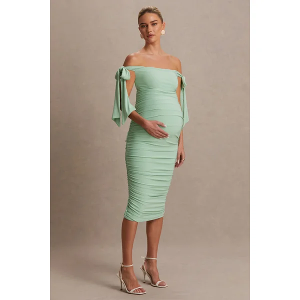 Chandelier | Robe mi-longue de maternité vert clair à encolure bardot avec détails nœud