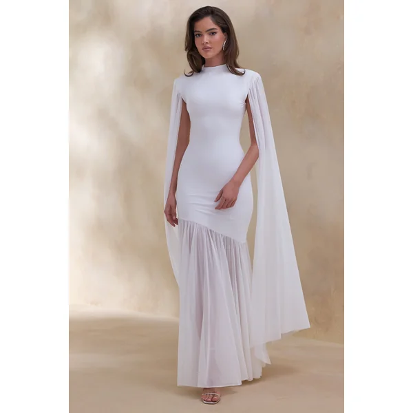 Chantelle | Robe longue blanche à col montant avec taille basse et manches cape
