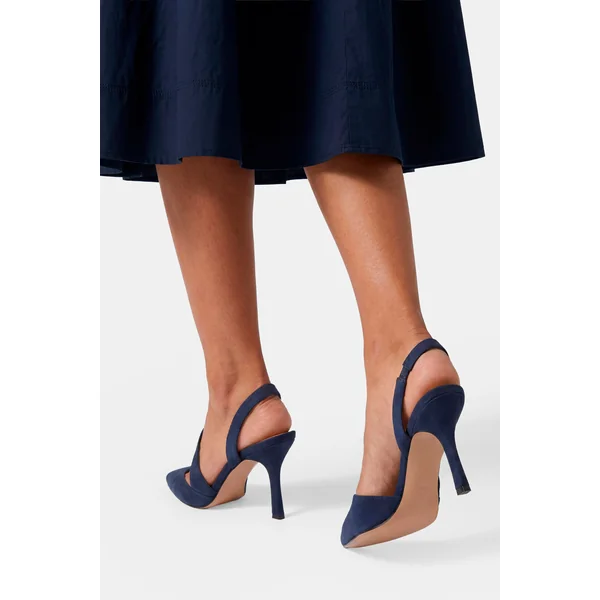 Chaussures De Ville Evelyn À Talon Bobine Avec Bride Arrière Asymétrique Et Confort Chaussette