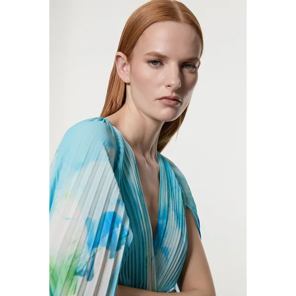 Chemisier tissé à plis doux à motif floral ombré avec cape