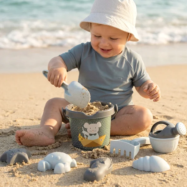 Children's 8-piece wheat-straw beach toy set Summer