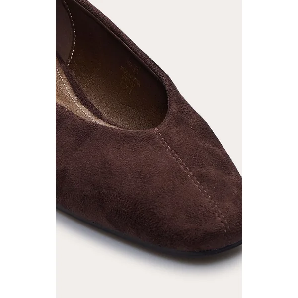 Chocolat Ballerines À Bout Carré En Synthétique Avec Détails De Coutures