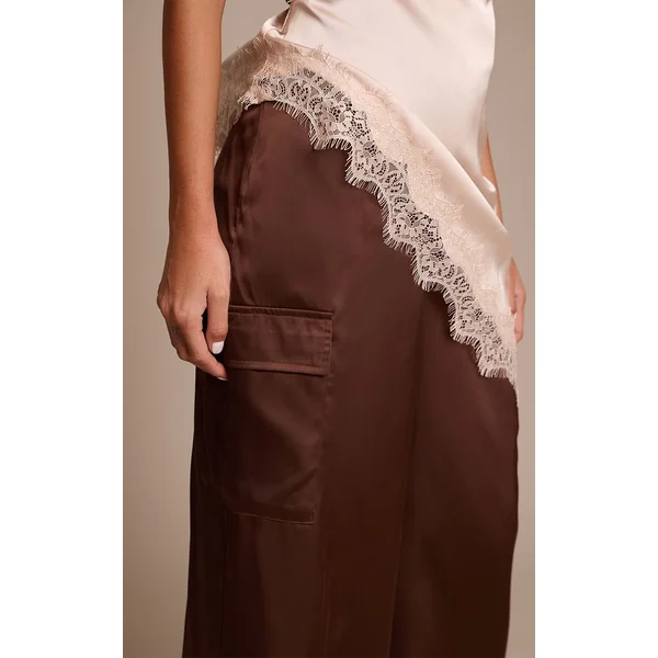 Chocolat Cargo Large En Satin
