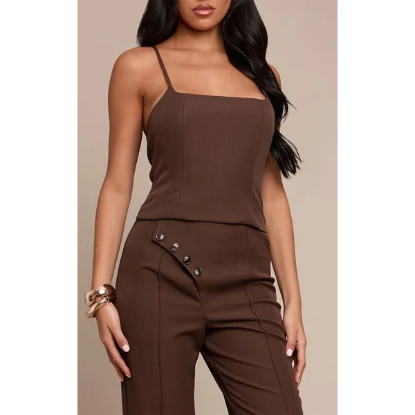 Chocolat Combinaison Pantalon Droite Ajustée En Tissu Tissé Avec Détails Boutonnés