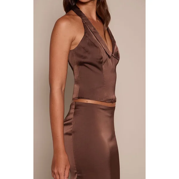 Chocolat Haut Col Halter En Satin Chocolat Avec Col Structuré